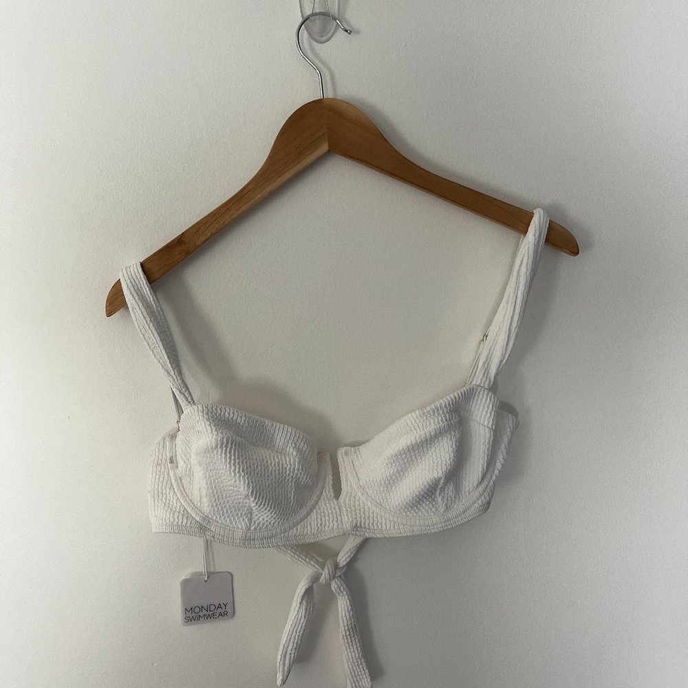 Monday Swimwear Clovelly Top